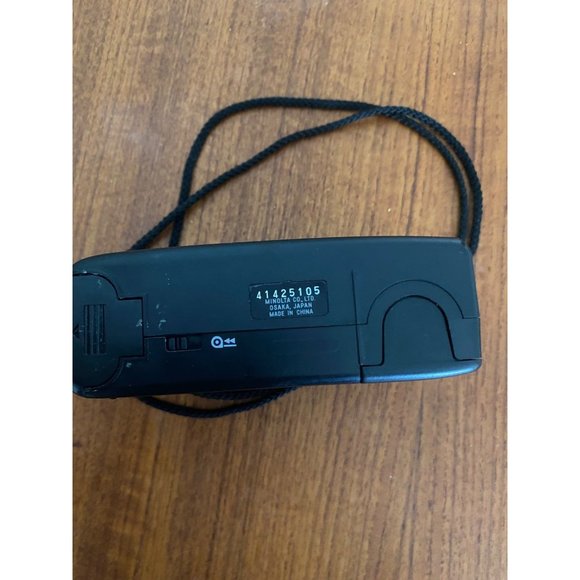 Minolta AF 35MM AF101R Point Shoot Film Camera Red Eye Reduction - Picture 5 of 8